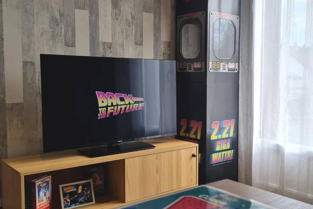 Hébergement de vacances Maison Retour Vers Le Futur - 2 / Jardin